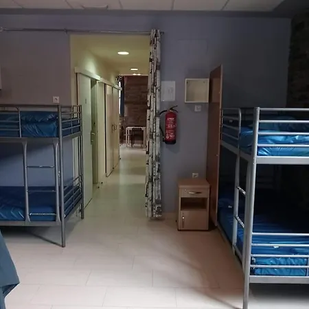 Hostel De Peregrinos De *