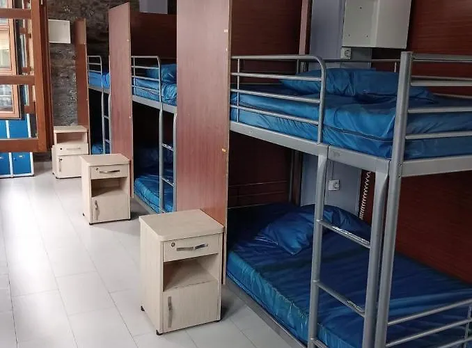 Hostel De Peregrinos De *